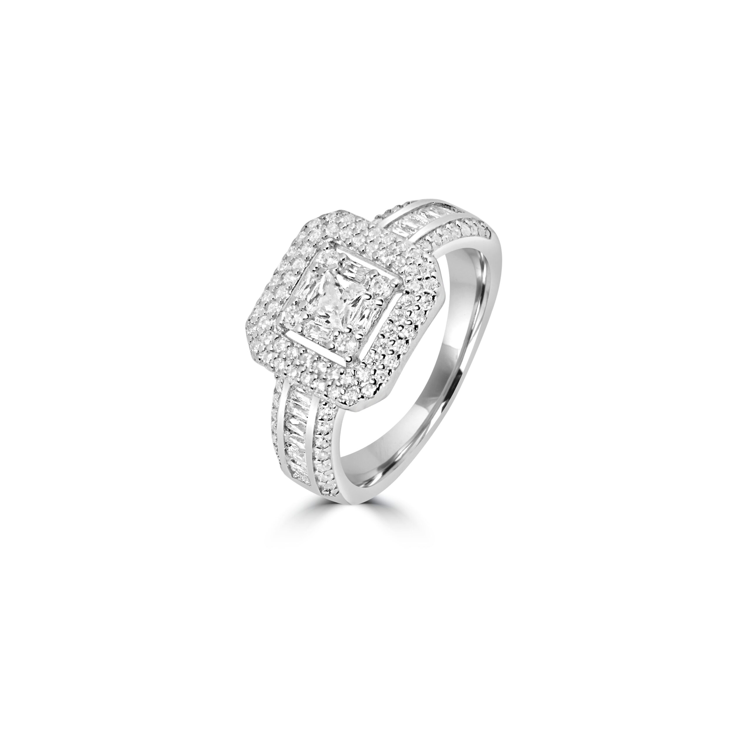 Bague "Éclat Royal" Double Halo en Argent 925